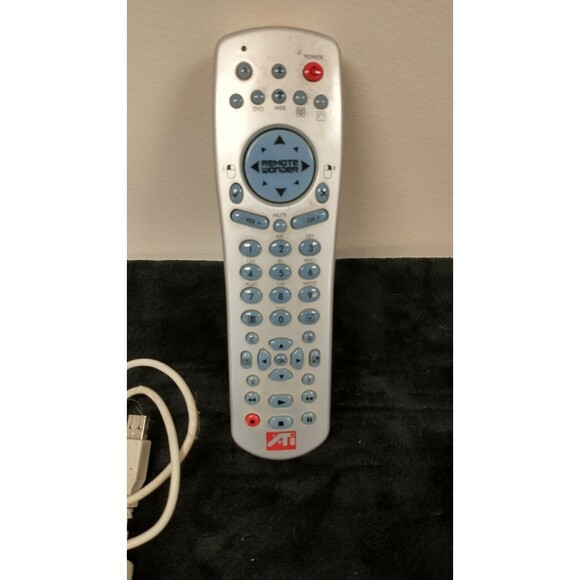 ATI Remote Wonder RF PC Multimedia Controller with Receiver **As Is** - Picture 2 of 5